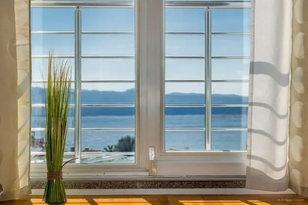 Deluxe Apart Daire, Deniz Manzaralı