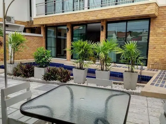 Pool Villa No. 2