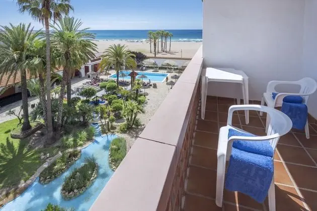 Üç Kişilik Oda, Balkon, Kısmi Deniz Manzaralı (3 adultos)