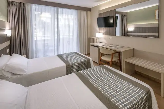 Standard Tek Büyük Yataklı Oda, Balkon (2 adults)