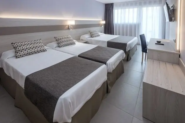 Standard Üç Kişilik Oda, Balkon (3 Adults)