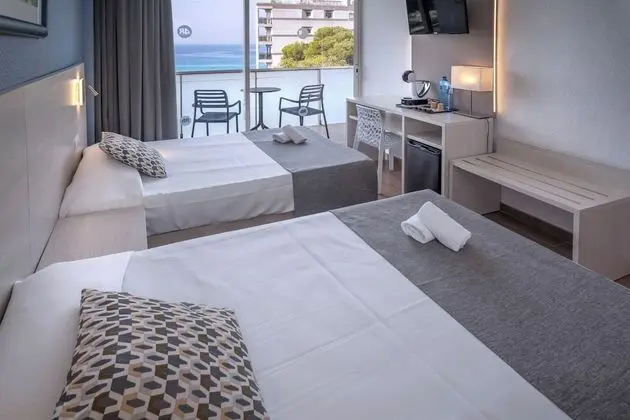 Tek Büyük Yataklı Oda, Balkon, Deniz Manzaralı (2 adults)
