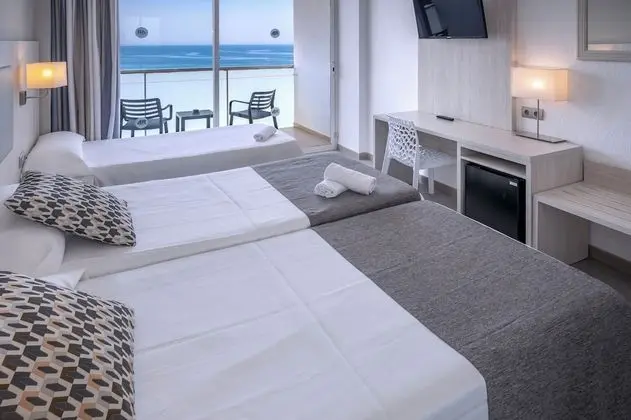 Üç Kişilik Oda, Balkon, Deniz Manzaralı (3 adults)