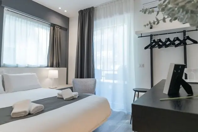 Deluxe Tek Büyük veya İki Ayrı Yataklı Oda, Balkon