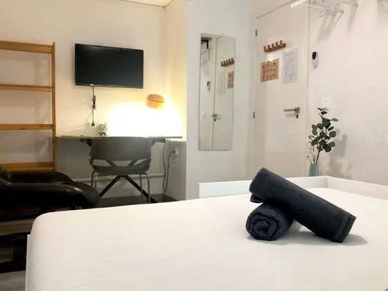 Business Tek Büyük Yataklı Oda, 1 Büyük (Queen) Boy Yatak, Ortak Banyo