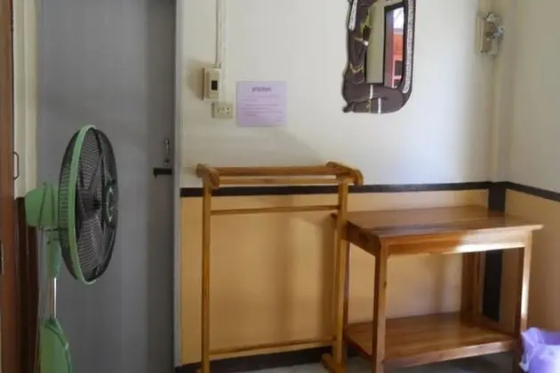 Standard Room, Fan
