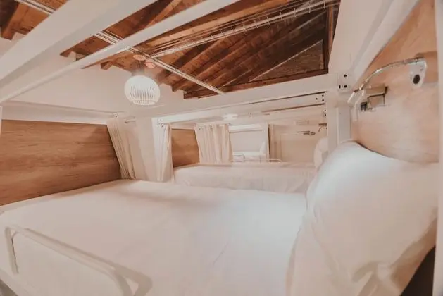 Ortak Ranzalı Oda, Karma Ranzalı Oda (1 bed in a 8-Bed Dormitory Room)