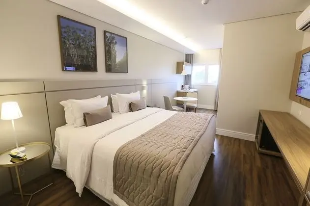 Superior Tek Büyük Yataklı Oda