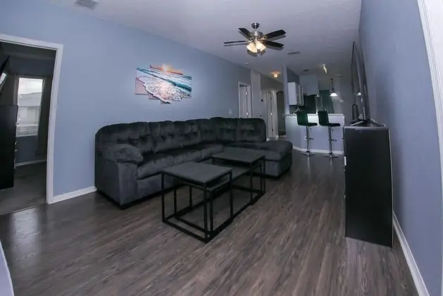 Ev (5/4 Pool home located in Sunset Ridge)