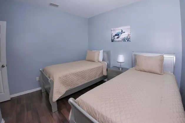 Ev (5/4 Pool home located in Sunset Ridge)
