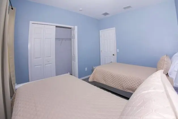 Ev (5/4 Pool home located in Sunset Ridge)