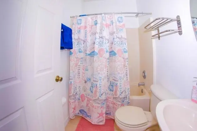 Ev (5/4 Pool home located in Sunset Ridge)