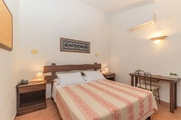 Standard Apart Daire, Birden Çok Yatak, Bahçeli (5 Ala Birdi Cottage 150MT From The)