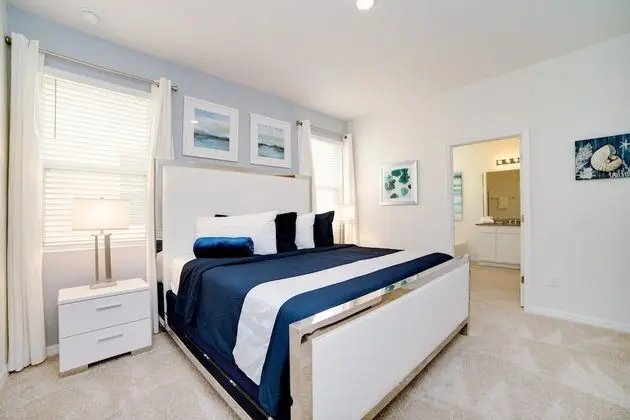 Villa (8028OAKSHA)