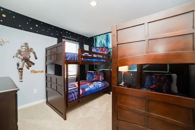 Villa (8028OAKSHA)