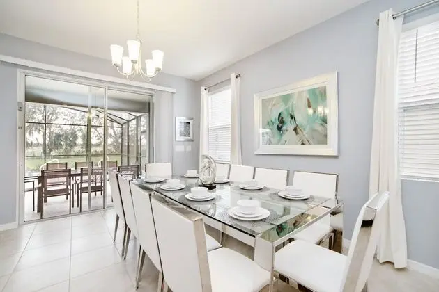Villa (8028OAKSHA)