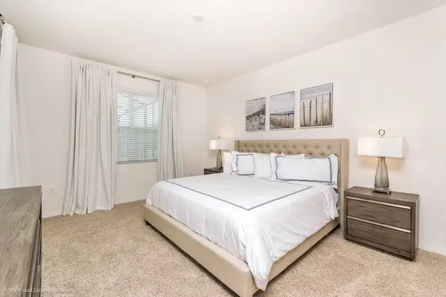 Villa ( 5 Bedroom 5 Bathroom Solterra Resort)