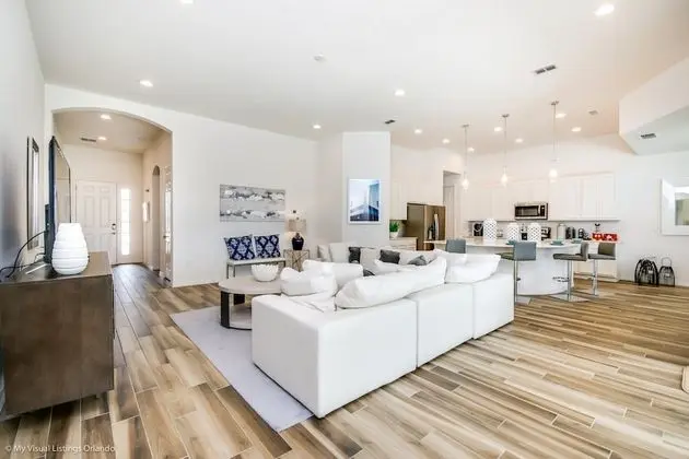 Villa ( 5 Bedroom 5 Bathroom Solterra Resort)