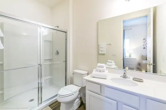 Villa ( 5 Bedroom 5 Bathroom Solterra Resort)