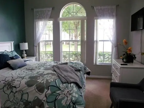Ev (5 BED POOL HOME ON GATED COMMUNITY (9)