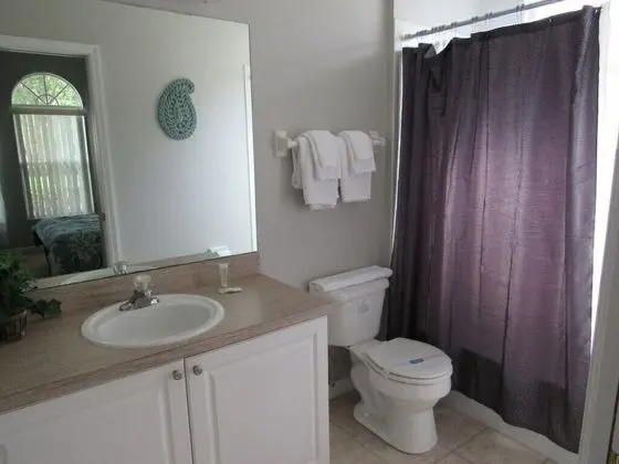 Ev (5 BED POOL HOME ON GATED COMMUNITY (9)