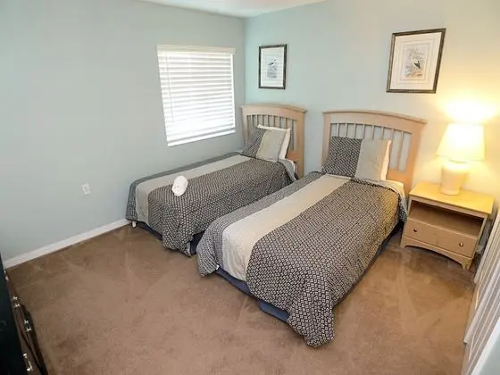 Ev (5 BED POOL HOME ON GOLF COURSE (334))