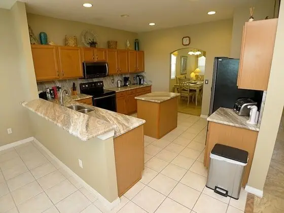 Ev (5 BED POOL HOME ON GOLF COURSE (334))