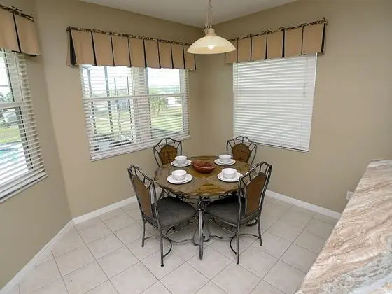 Ev (5 BED POOL HOME ON GOLF COURSE (334))