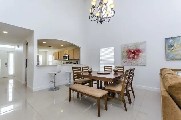 Villa (5 bedroom 3.5 bathroom pool villas)