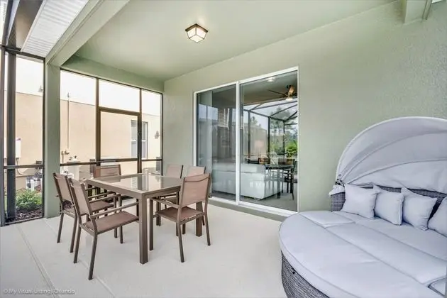 Villa (5243WWW The Ultimate 5 Bedroom 5 Bath)