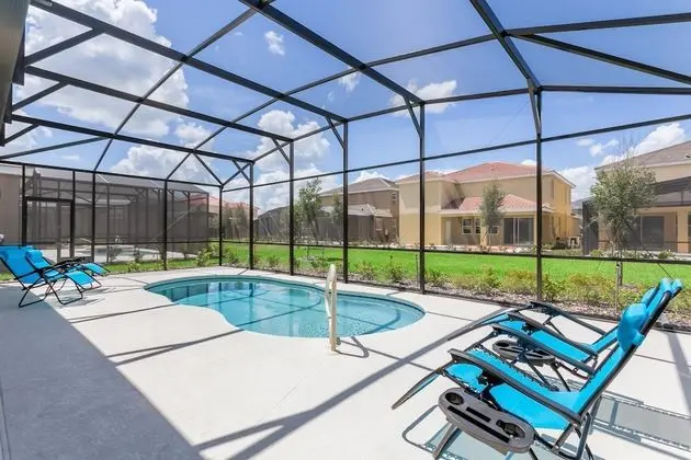 Villa (6091BROADOAK)