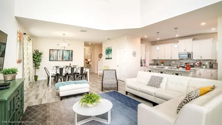 Villa (1557MB Amazing Champions Gate 5 Bedro)
