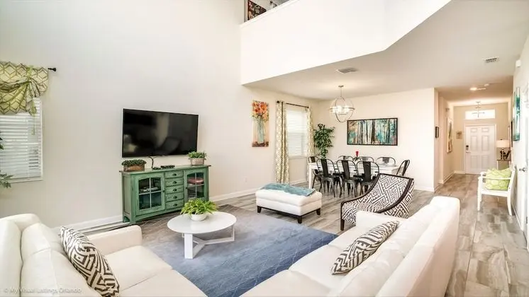 Villa (1557MB Amazing Champions Gate 5 Bedro)