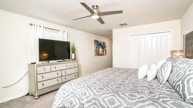 Villa (1557MB Amazing Champions Gate 5 Bedro)
