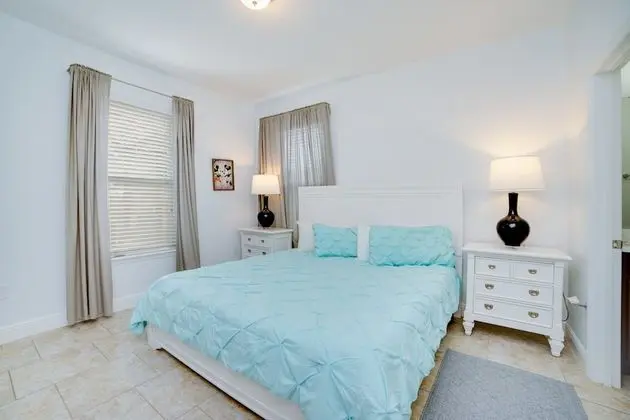 Villa (5 Bedroom 5 Bathroom Solterra Resort )