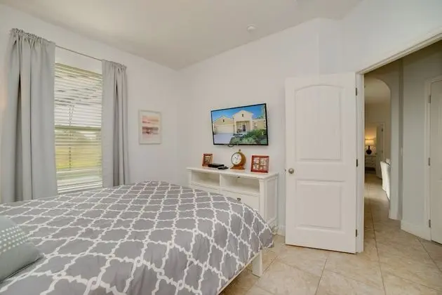 Villa (5 Bedroom 5 Bathroom Solterra Resort )