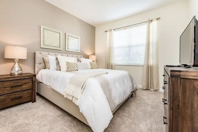 Villa (5 bedroom 5 bathroom in Storey Lake)