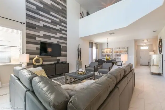 Villa (5431SC Ultimate NEW 5 Bedroom 5  Solt)