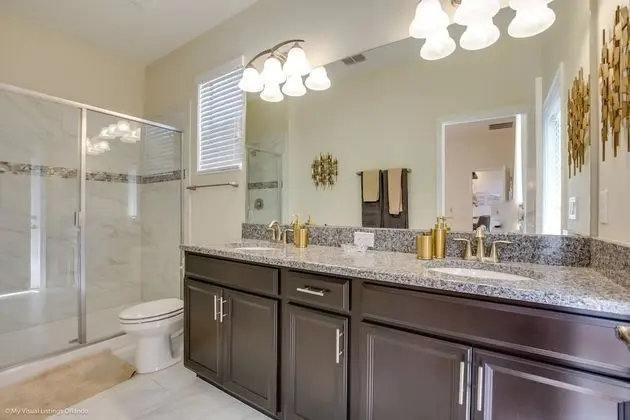 Villa (5431SC Ultimate NEW 5 Bedroom 5  Solt)