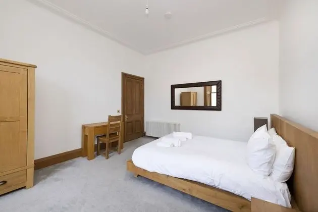 Apart Daire (5 Bedrooms)