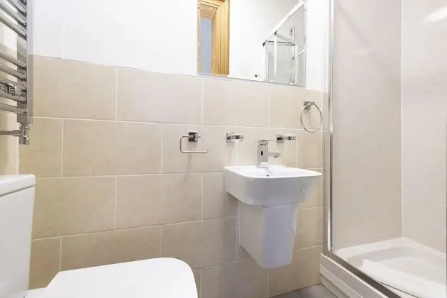 Apart Daire (5 Bedrooms)