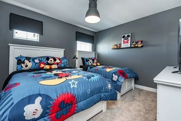 Villa (Storey Lake 5 Bedroom Disney Area)