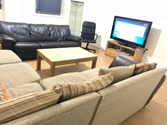 Ev, Birden Çok Yatak, Sigara İçilmez