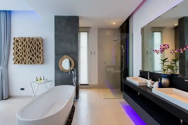 Grand Villa
