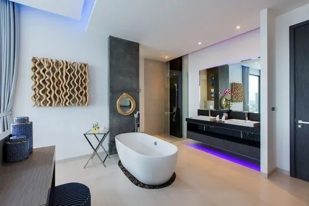 Grand Villa