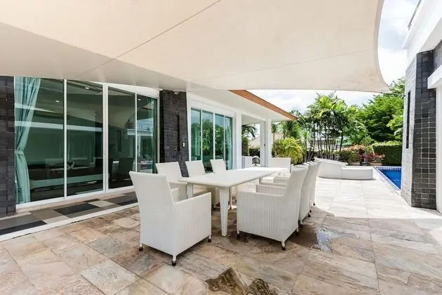 Luxury Villa
