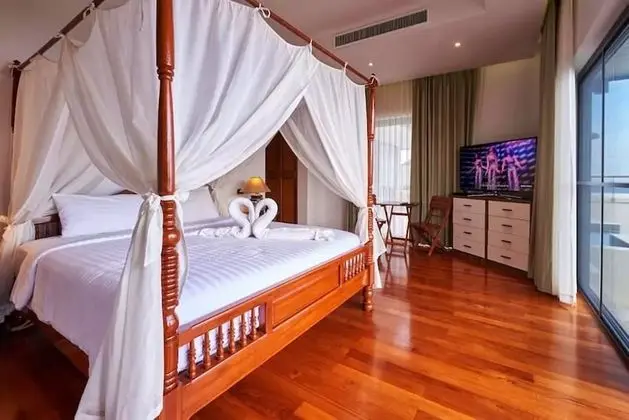 Villa, 5 Yatak Odası, Deniz Manzaralı