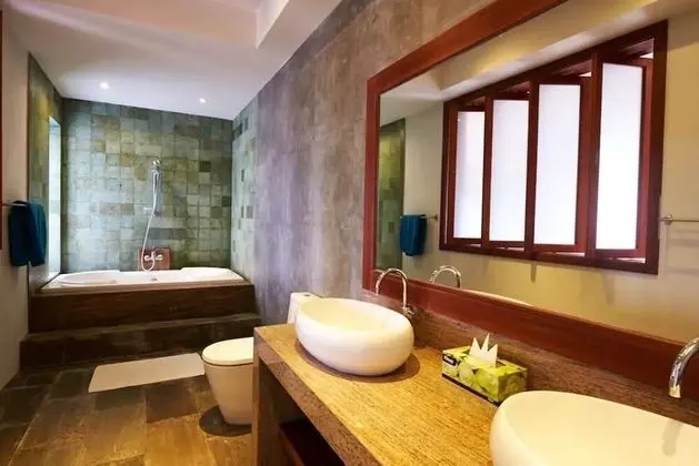 Villa, 5 Yatak Odası, Deniz Manzaralı