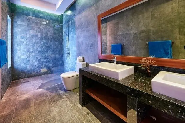 Villa, 5 Yatak Odası, Deniz Manzaralı