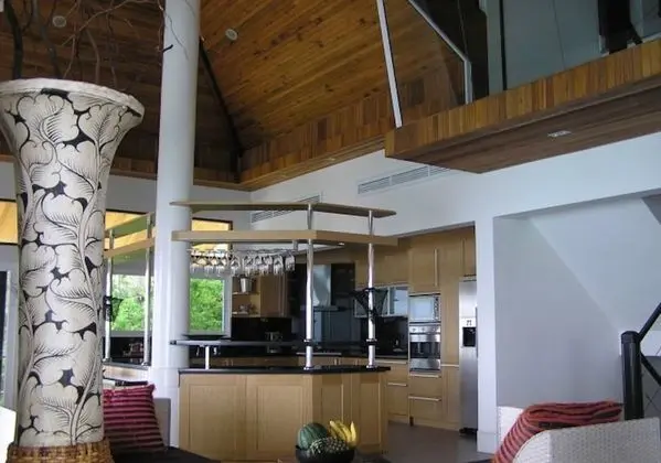 5-Bedroom  (Not Incl.Electricity)